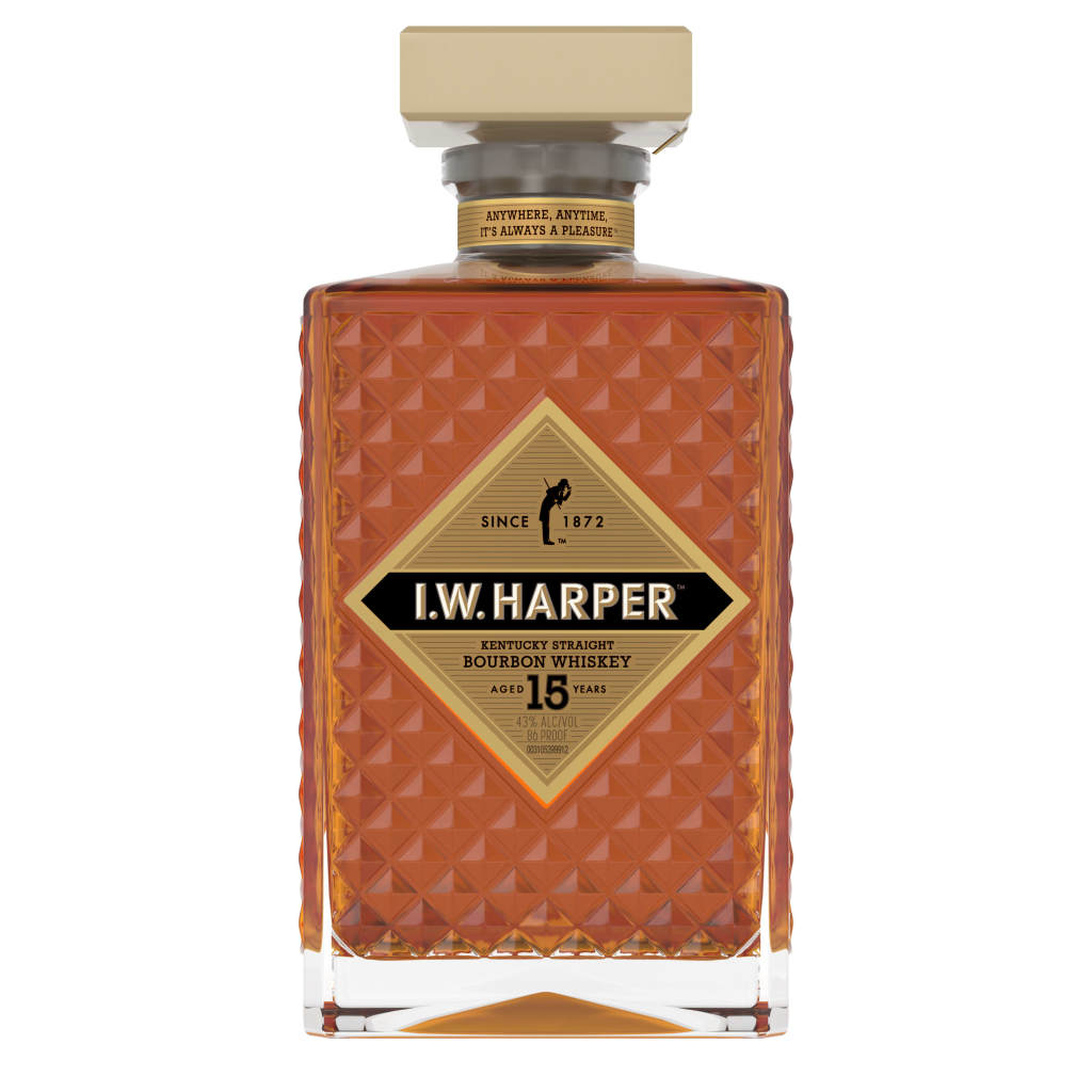 I.W. HARPER 15 YEAR